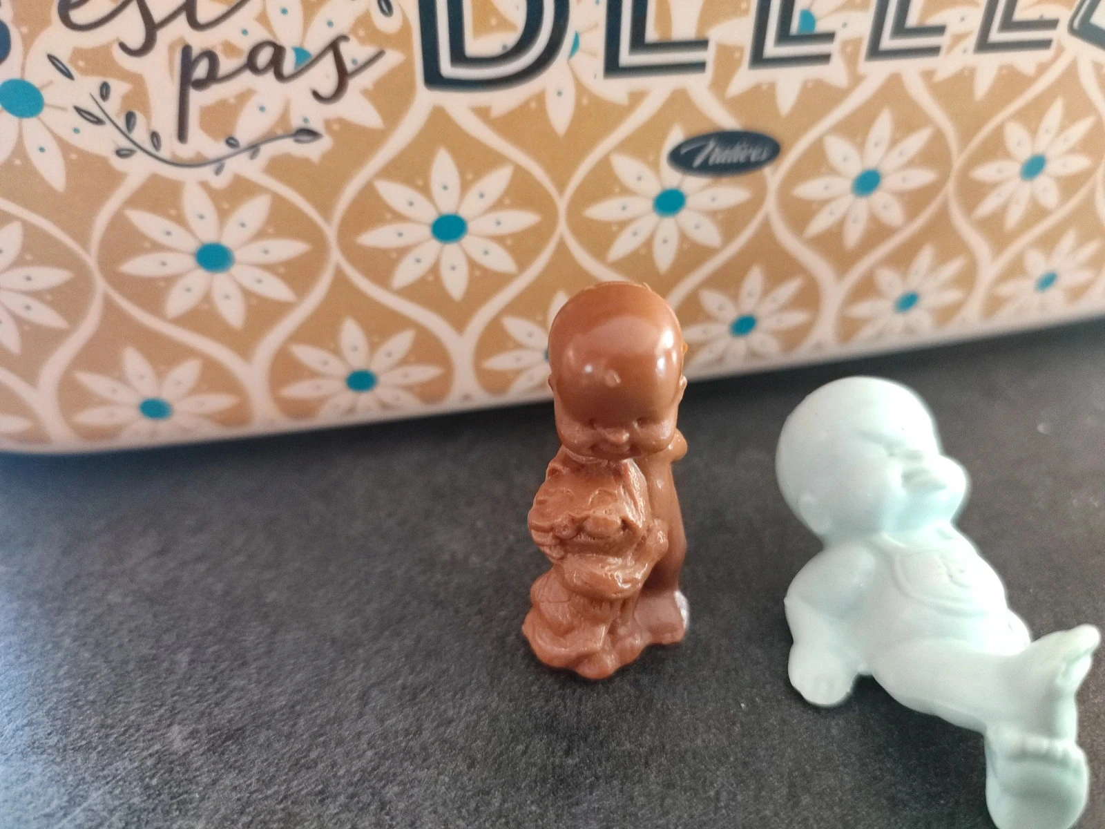 Lot miniatuur babyschoenen, set van 4, jaren 80/90 – photo 4